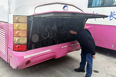 E:20232023.1212.29CA88���˴��أ���������ʻԱ�����ڹ����޻�����  �ڿ�ʵ�ɼ��س��ġ���ȫ��··���䰲ȫ�г���������������ʻԱ  �Ŷ�������Ŷ���2.jpg