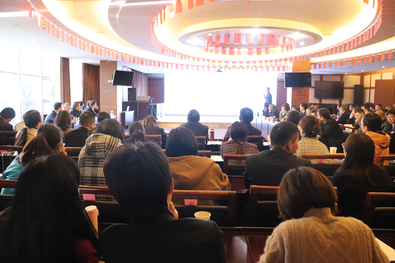 ��ս��ʮ��  ��Ѱ��ͻ��  ������˼·  �����·�չ