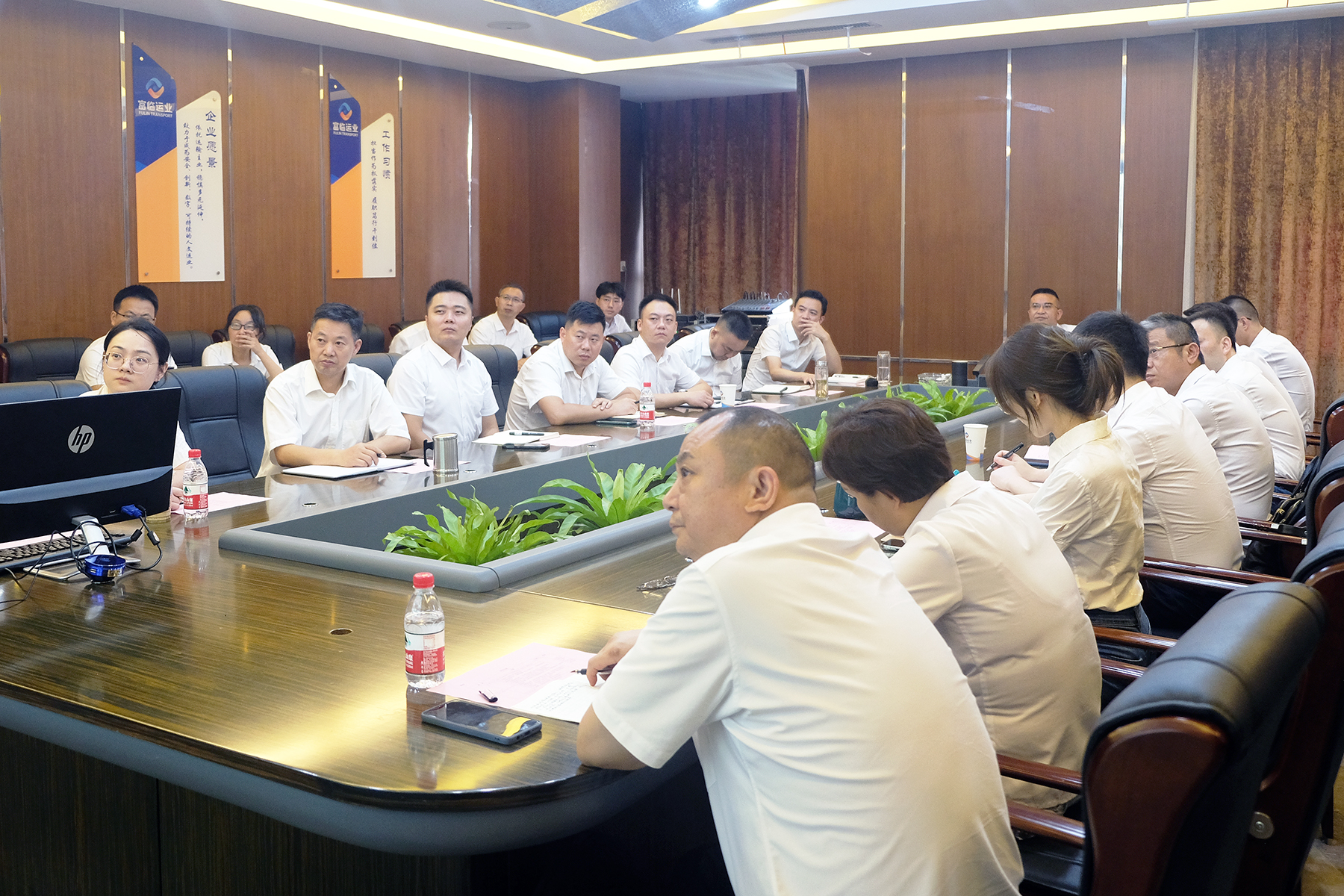 CA88��ҵ����عɹɶ����漯��8�·��ֳ��۲쾫����������������