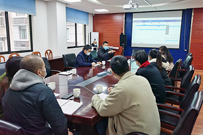 �����������Ч  ��ѵ���������