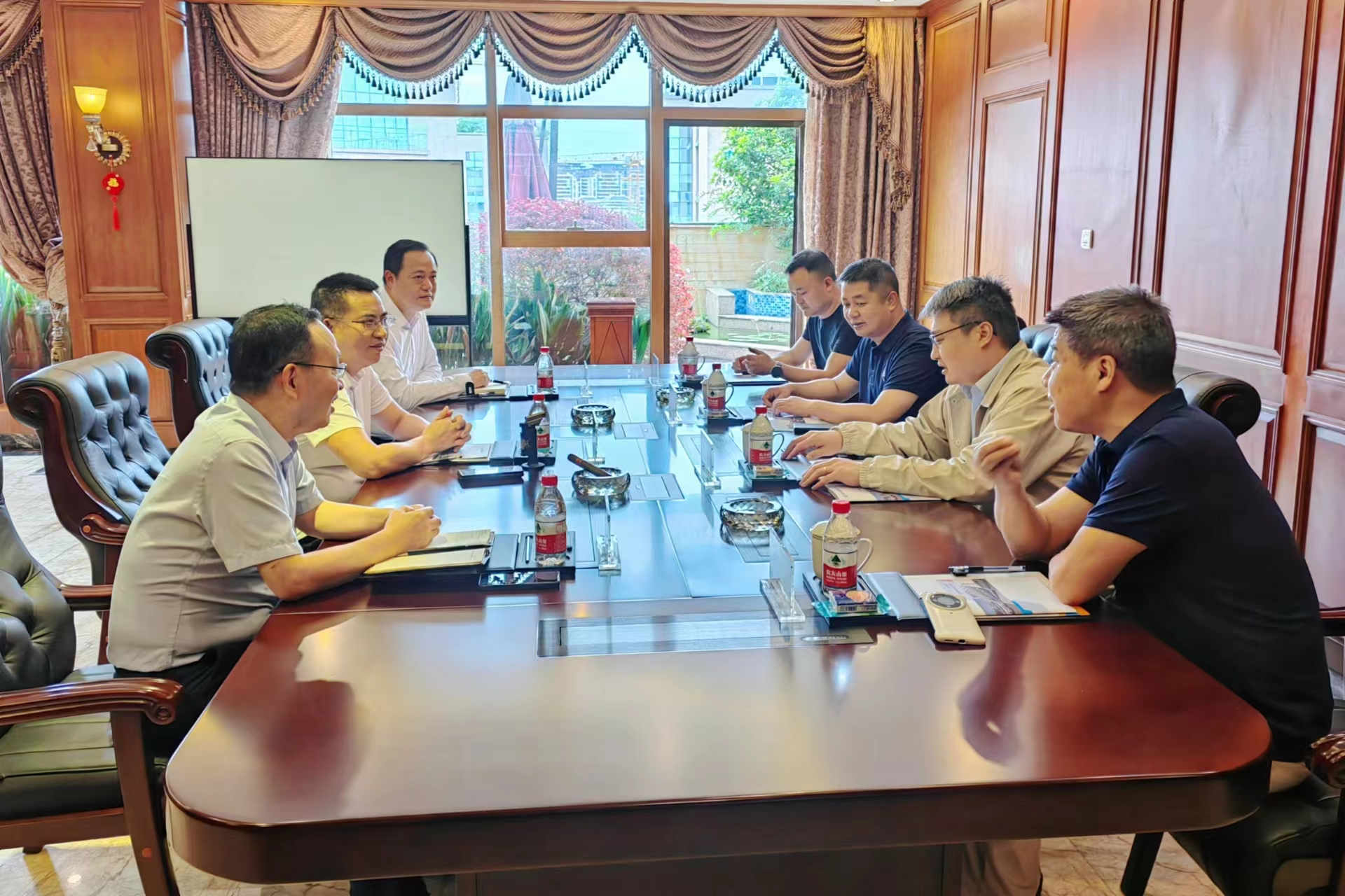 �����������ó����۹�˾�ܾ�������һ�е�CA88��ҵ������̸