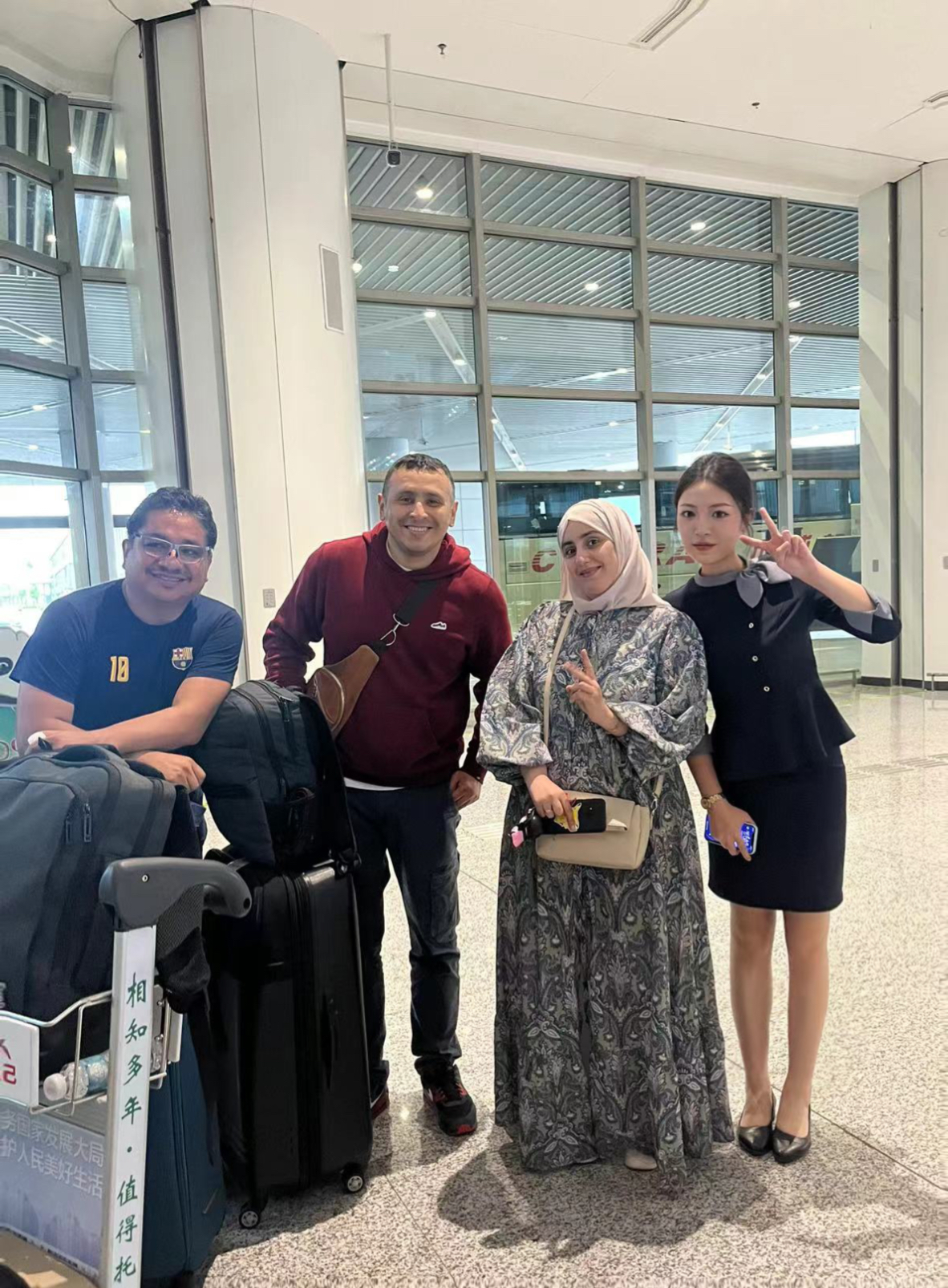 �츮�л���ר�ߣ�׿Խ������רҵ����ӭ����������