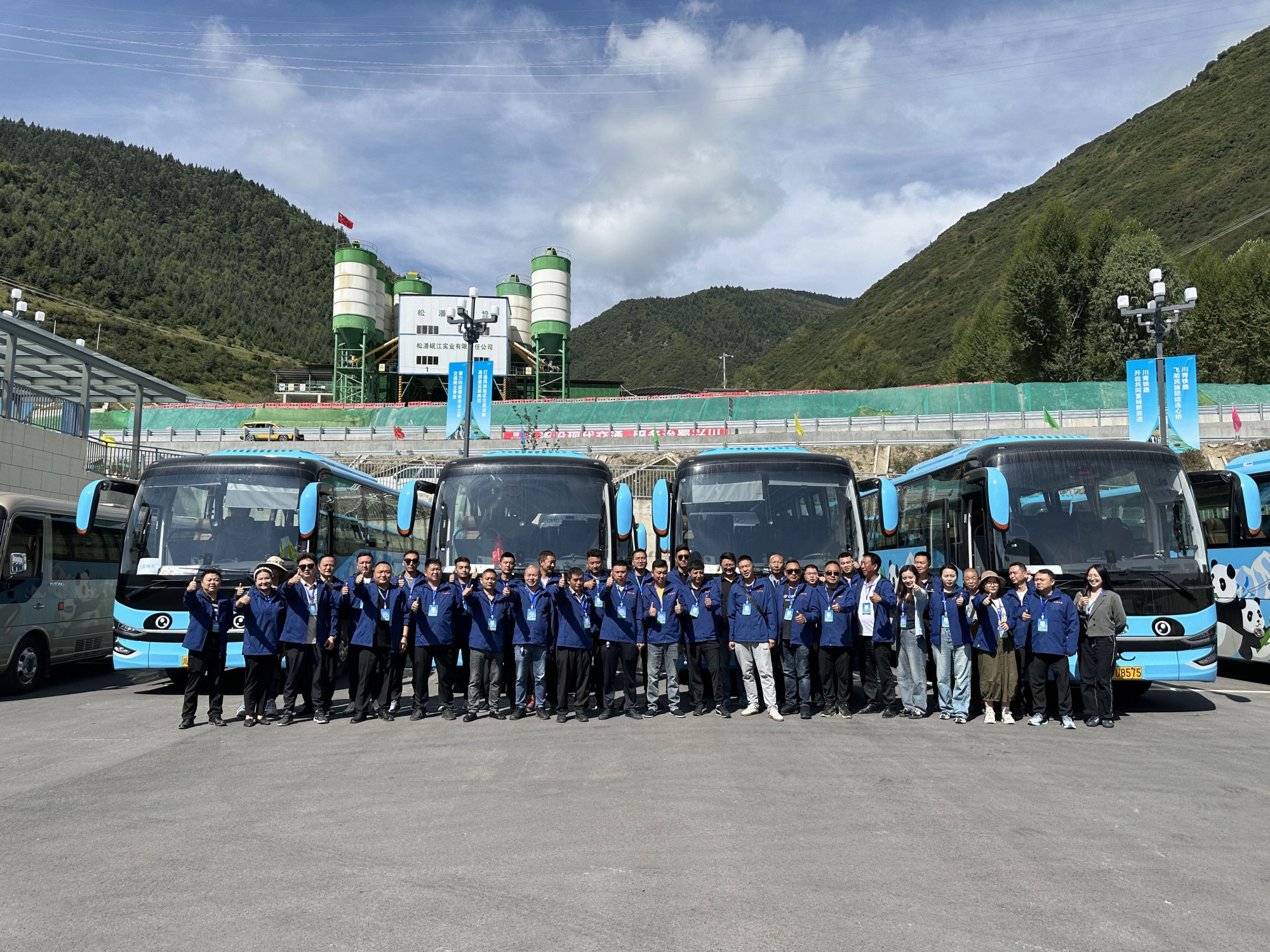 �Ŷ�ͬ����������Я�ֹ��������롪��CA88��ҵ��կ���ֽ�ͨ�Ӳ���Ŀ�ɹ����