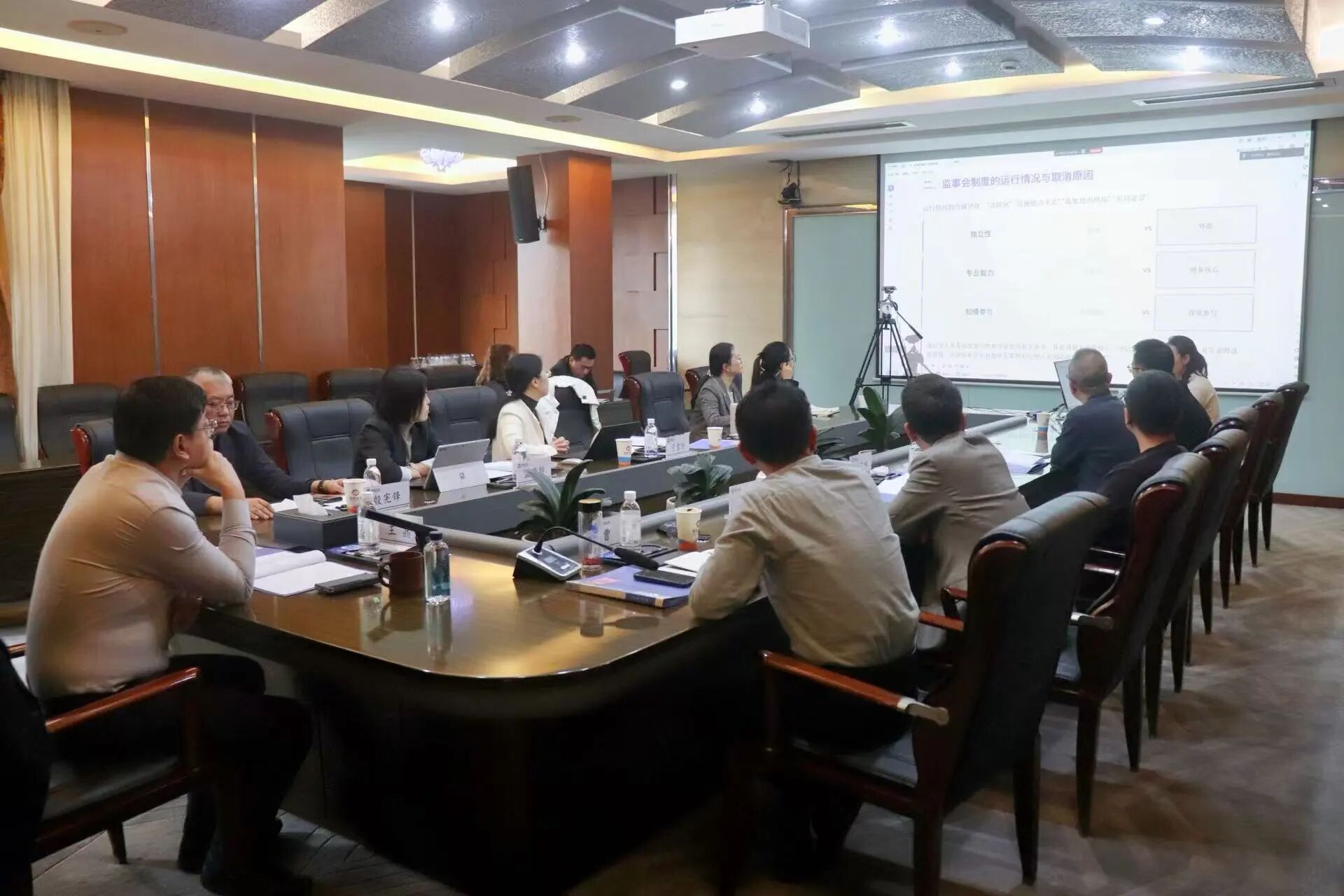 34b5c60d2904e5d1c858d4676309806c